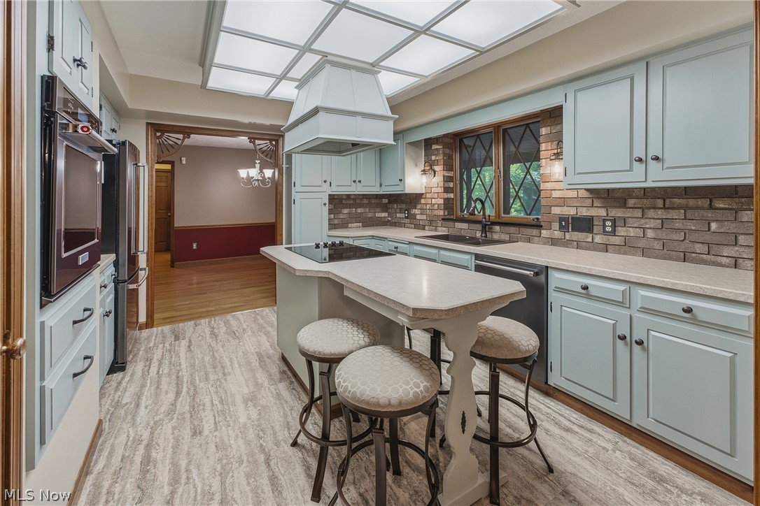 4837 Oak Knoll Avenue Newton Falls OH 44444
