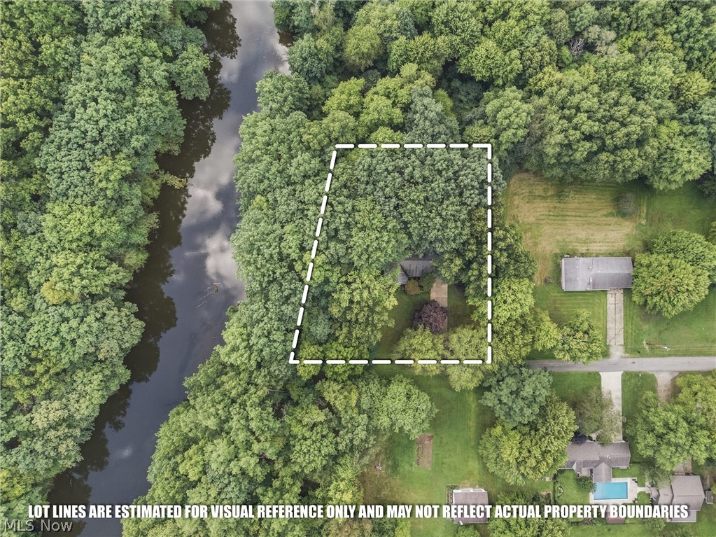 4837 Oak Knoll Avenue Newton Falls OH 44444