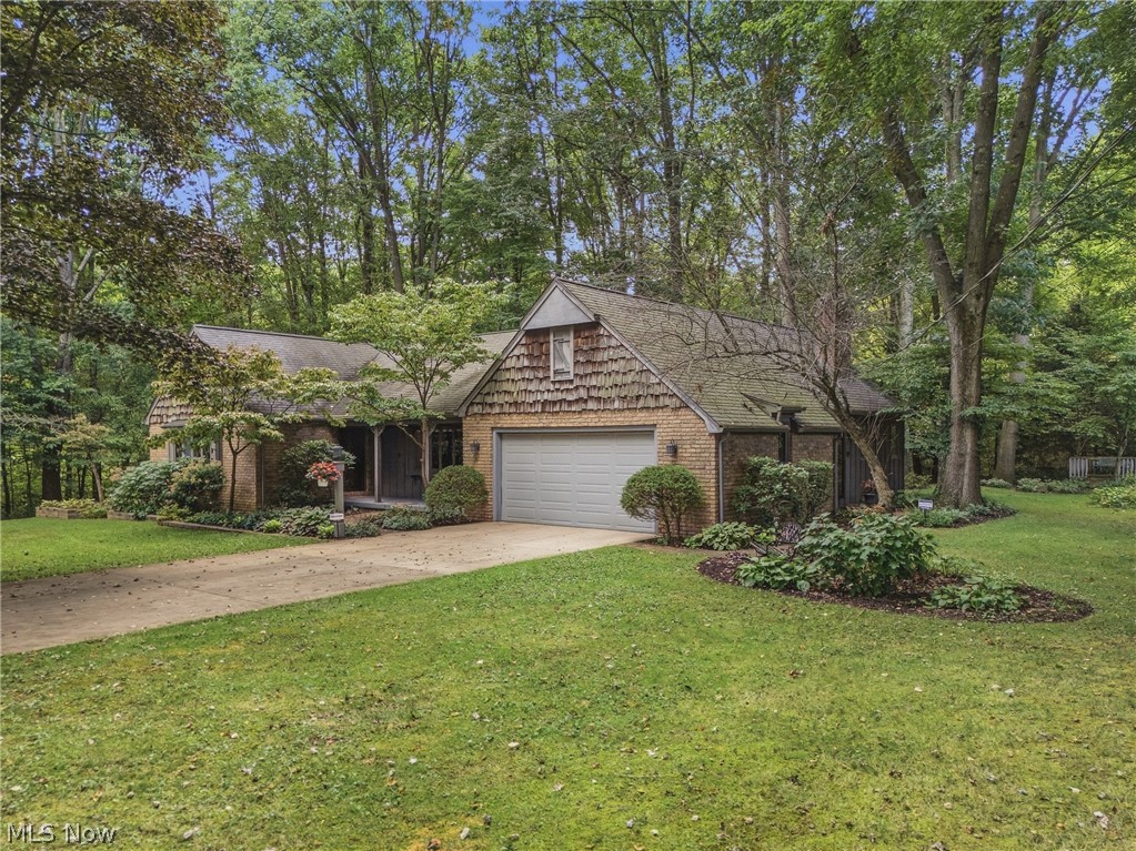 4837 Oak Knoll Avenue Newton Falls OH 44444