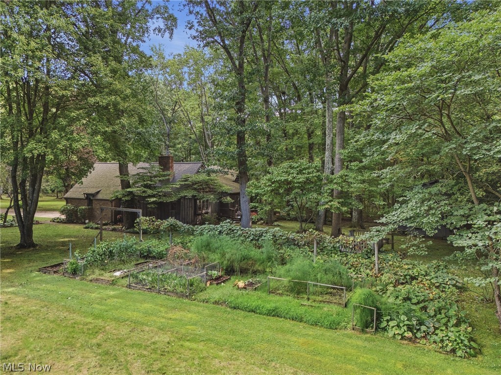 4837 Oak Knoll Avenue Newton Falls OH 44444