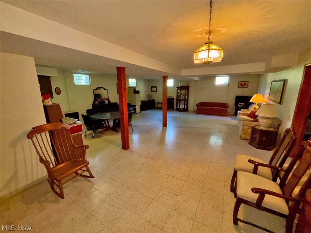 1591 Elberta Avenue SW North Canton OH 44709