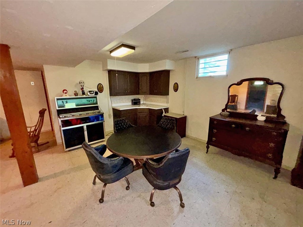 1591 Elberta Avenue SW North Canton OH 44709