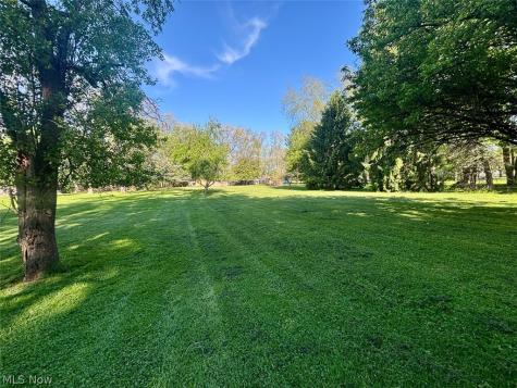 1591 Elberta Avenue SW North Canton OH 44709