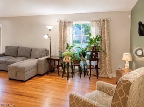 1948 Revere Road Cleveland Heights OH 44118