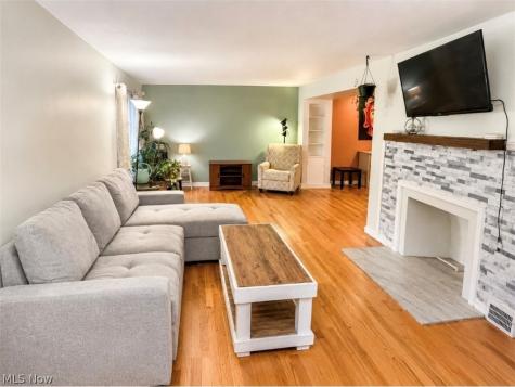 1948 Revere Road Cleveland Heights OH 44118
