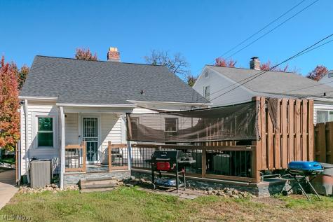 18010 Maple Heights Boulevard Maple Heights OH 44137