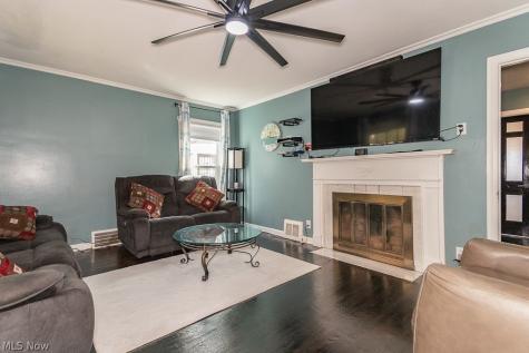 18010 Maple Heights Boulevard Maple Heights OH 44137
