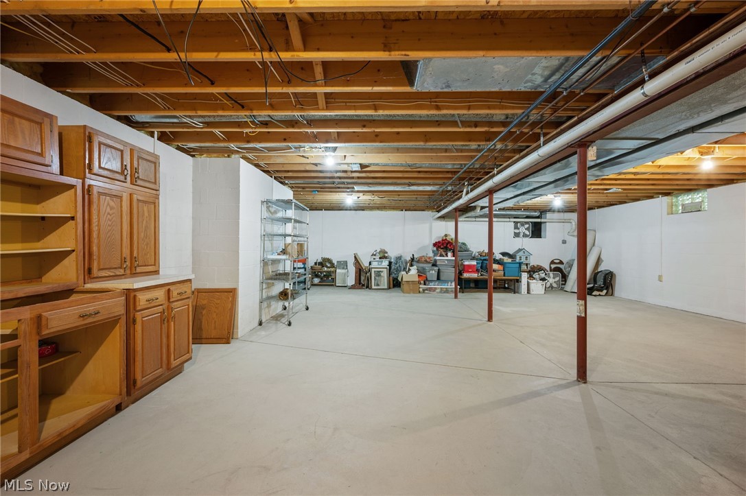 10435 Cedar Road Chesterland OH 44026