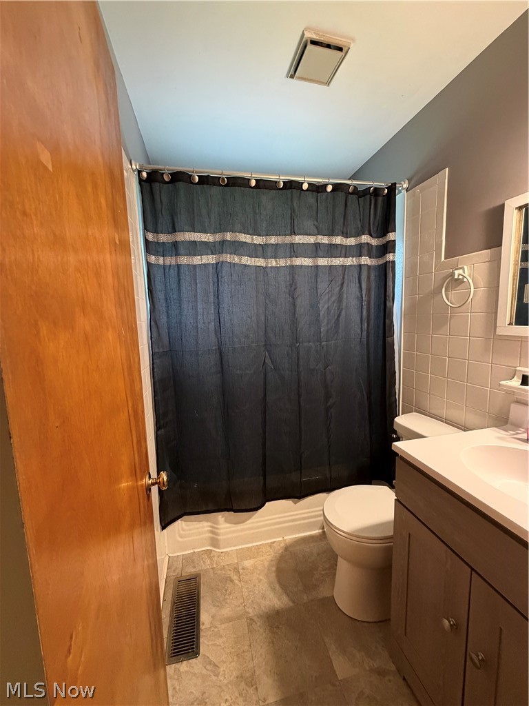 3334 Tanya Avenue NW Warren OH 44485