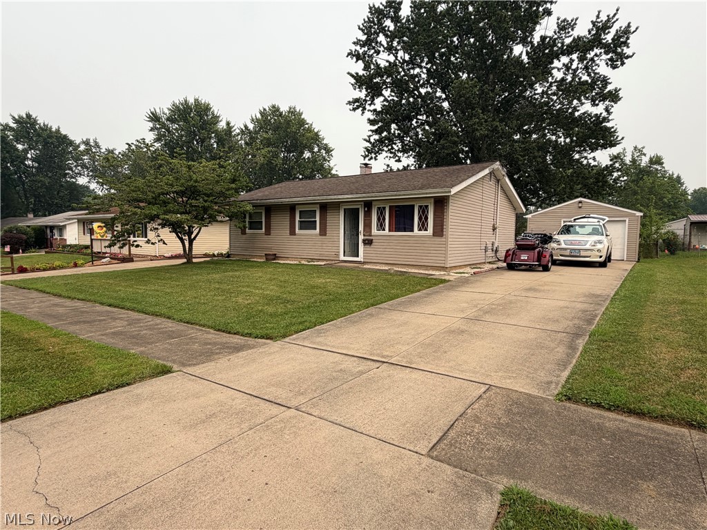 3334 Tanya Avenue NW Warren OH 44485