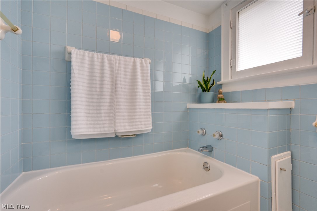 428 Kline Avenue Akron OH 44305