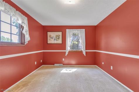5756 Dorothy Drive North Olmsted OH 44070