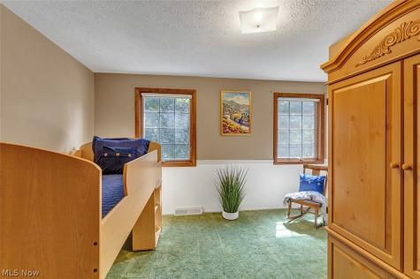 5756 Dorothy Drive North Olmsted OH 44070