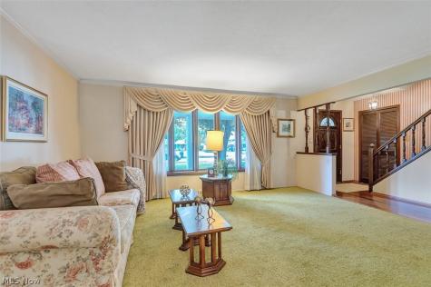 5756 Dorothy Drive North Olmsted OH 44070