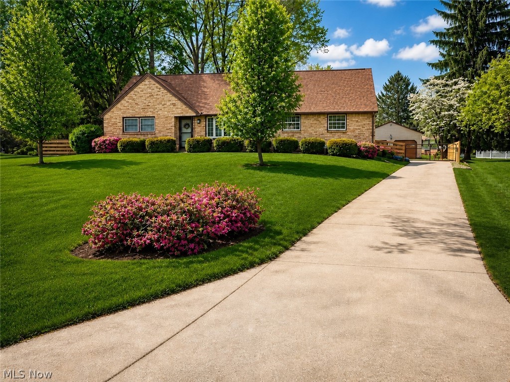 5960 Lasater Drive NW Canton OH 44718
