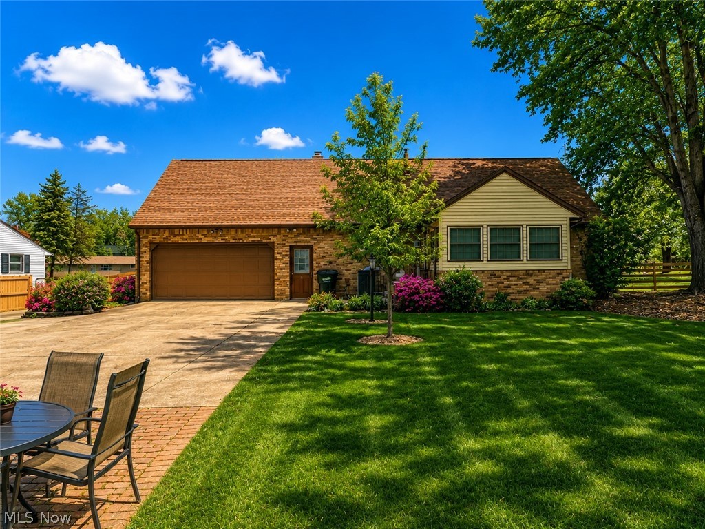5960 Lasater Drive NW Canton OH 44718