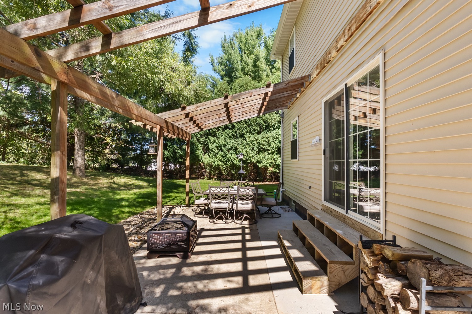 231 Woodbridge Lane Chardon OH 44024