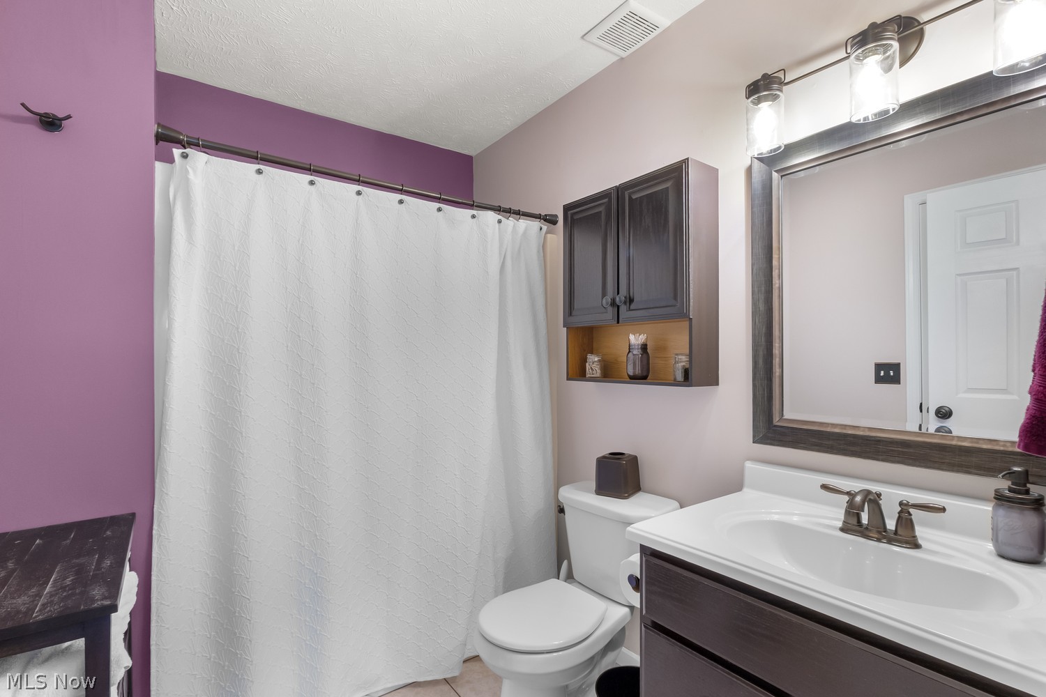 231 Woodbridge Lane Chardon OH 44024