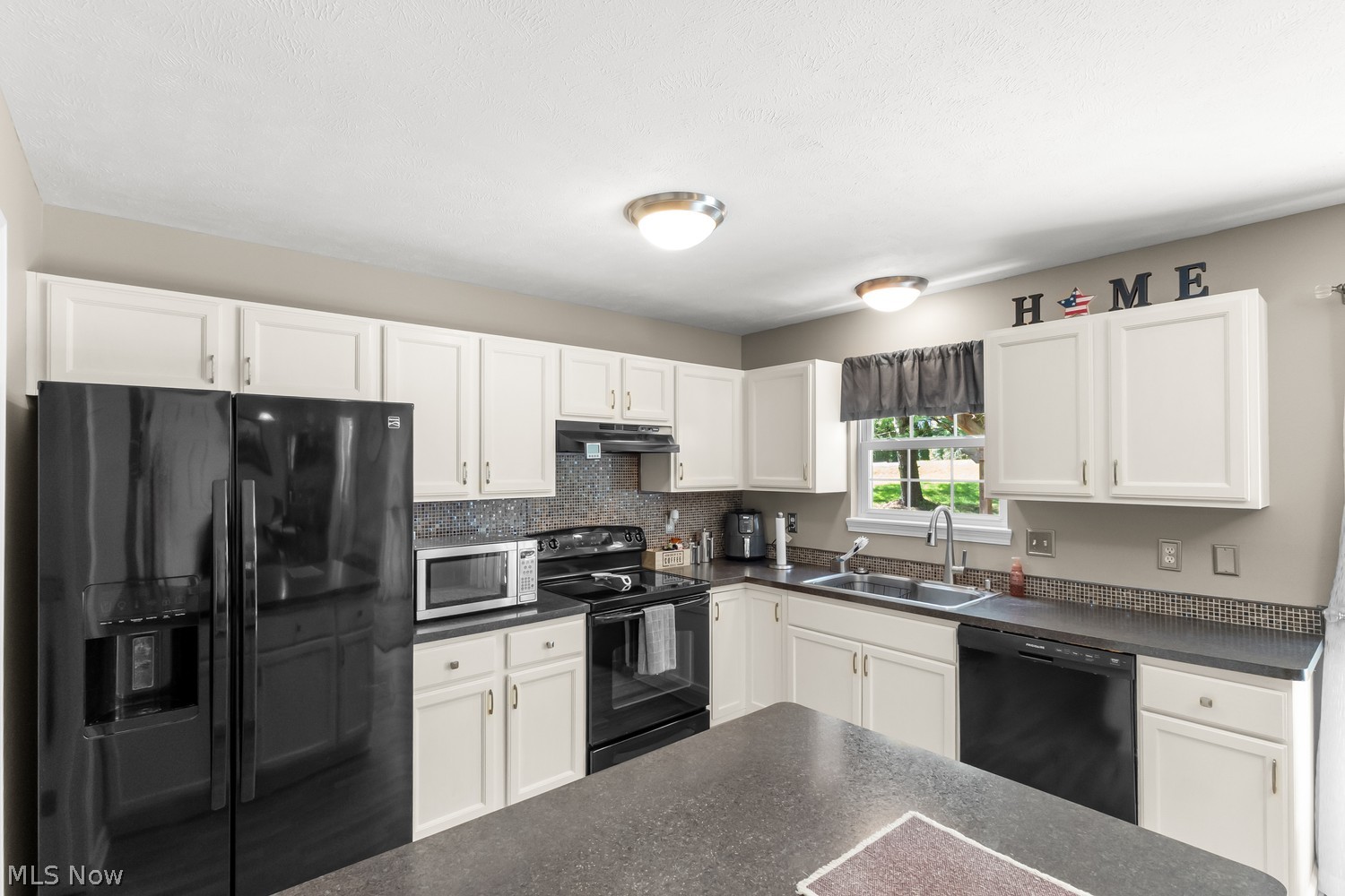 231 Woodbridge Lane Chardon OH 44024