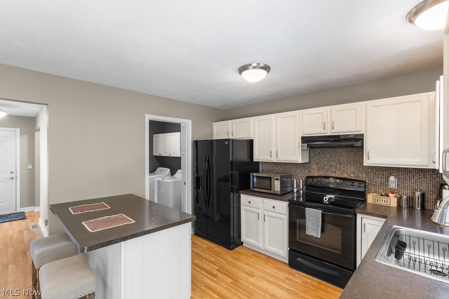 231 Woodbridge Lane Chardon OH 44024