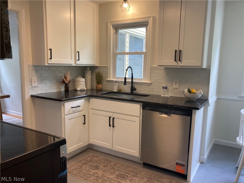5299 Haverford Drive Lyndhurst OH 44124