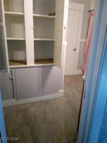 9003 Columbia Avenue Cleveland OH 44108