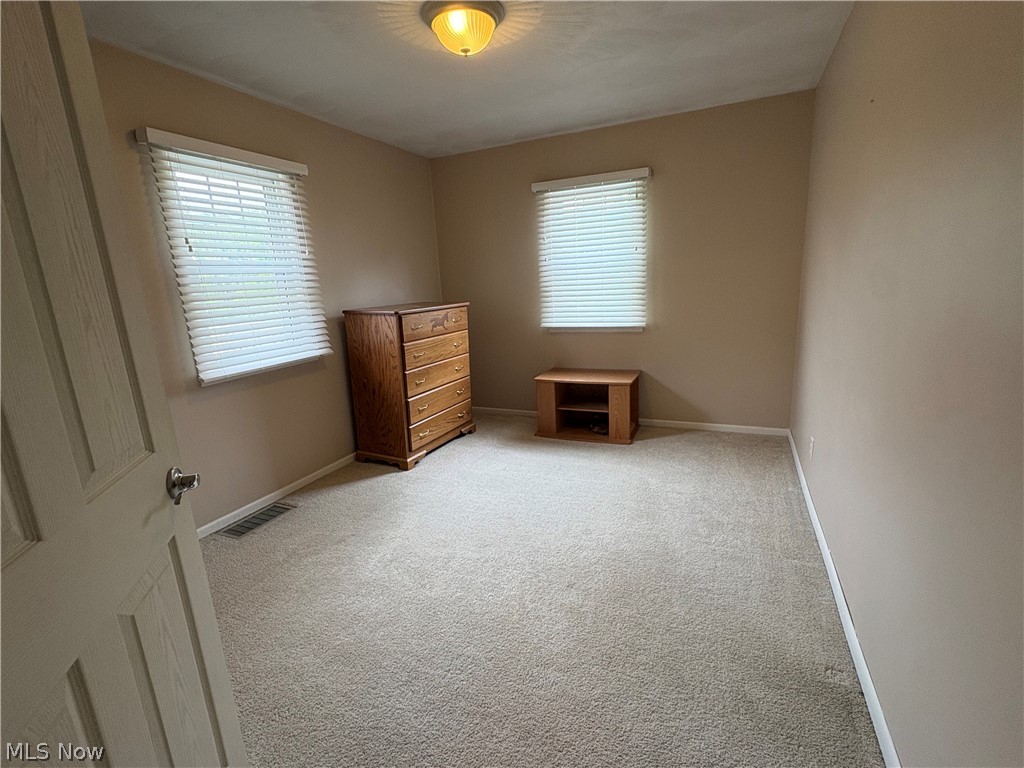 53996 Colerain Pike Martins Ferry OH 43935
