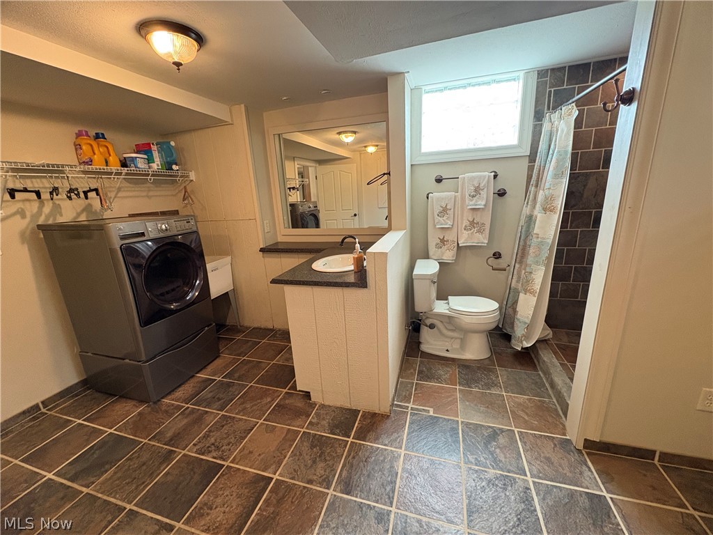 53996 Colerain Pike Martins Ferry OH 43935