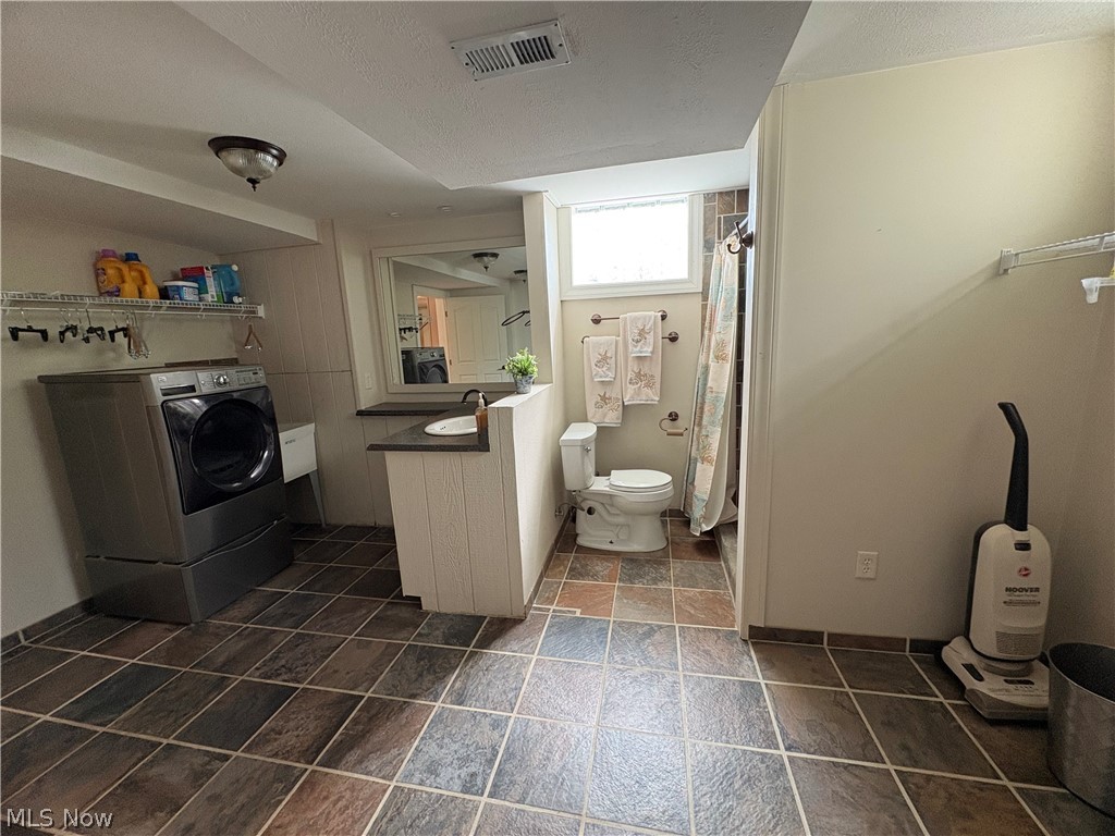 53996 Colerain Pike Martins Ferry OH 43935