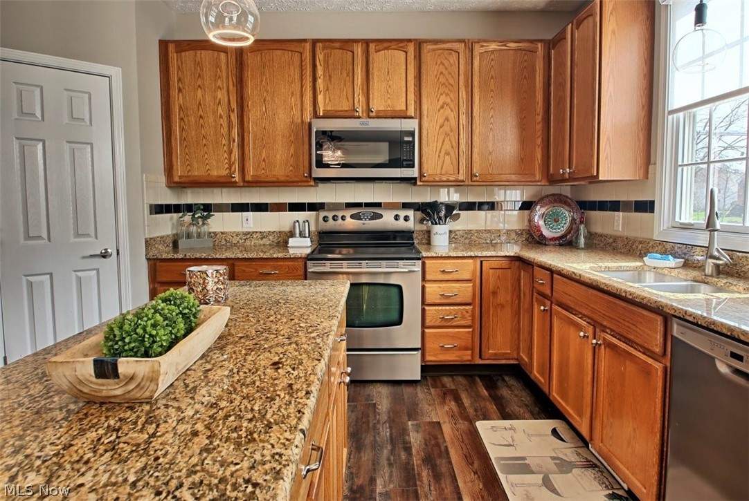 12641 Coopers Run Strongsville OH 44149