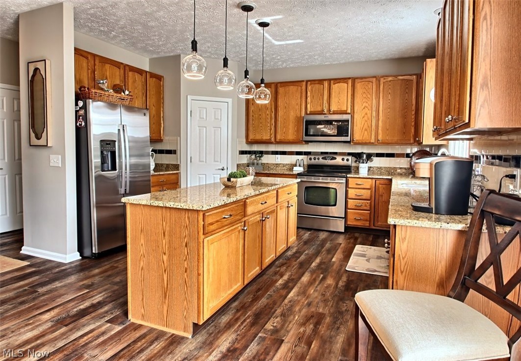 12641 Coopers Run Strongsville OH 44149