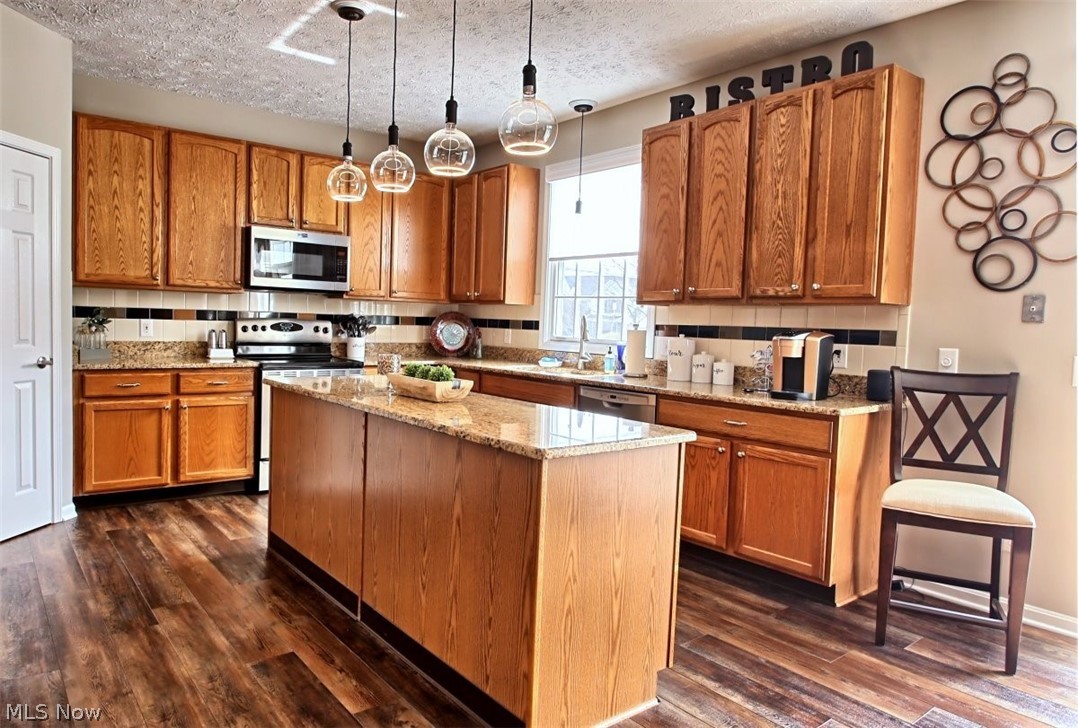 12641 Coopers Run Strongsville OH 44149