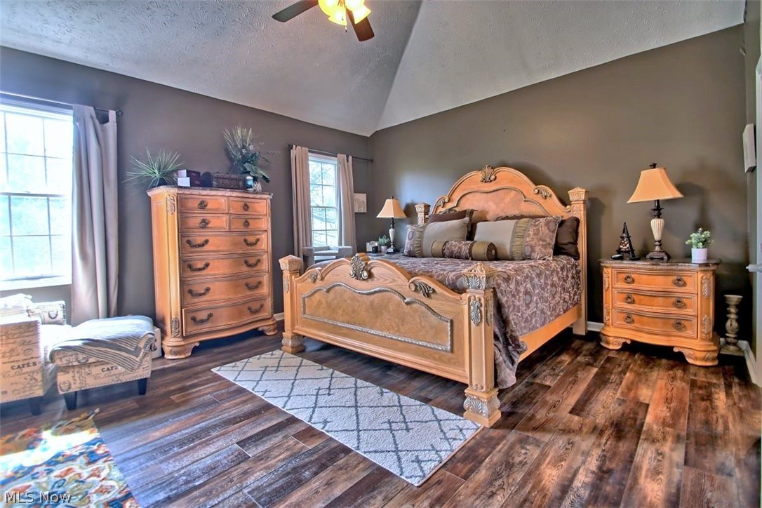 12641 Coopers Run Strongsville OH 44149