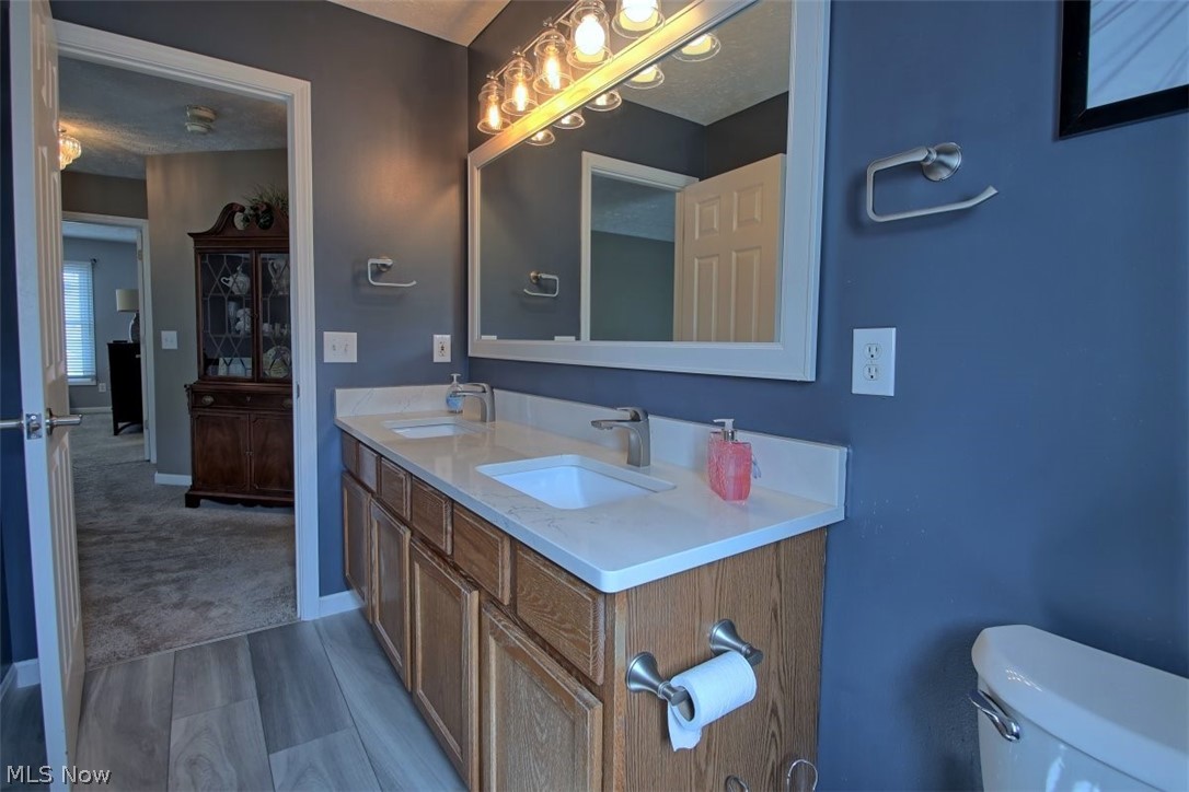 12641 Coopers Run Strongsville OH 44149