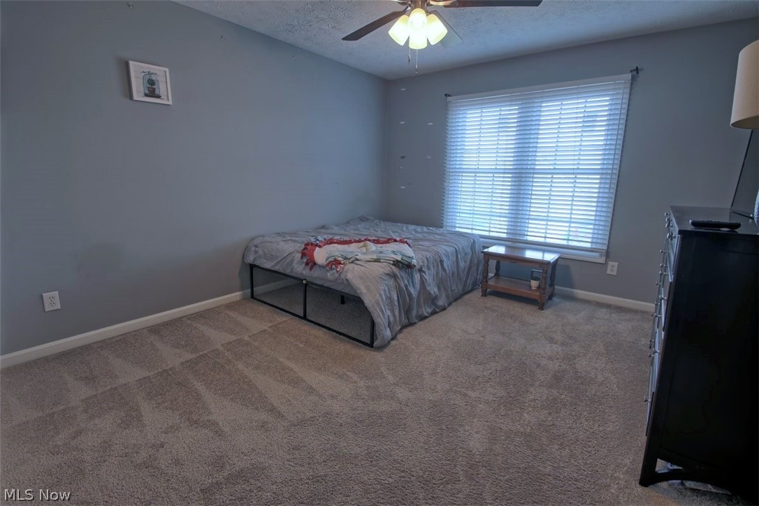 12641 Coopers Run Strongsville OH 44149