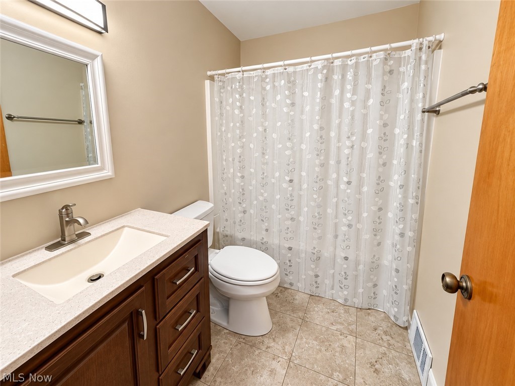 127 Aldrich Road Austintown OH 44515