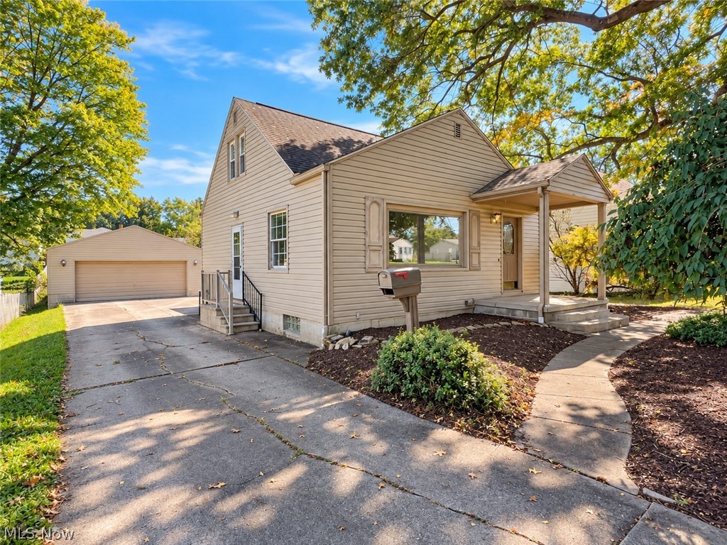 127 Aldrich Road Austintown OH 44515