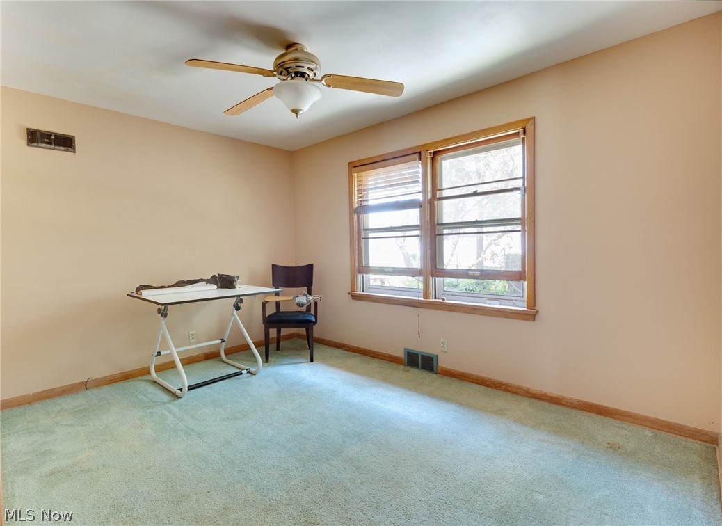 985 Carnegie Avenue Akron OH 44314