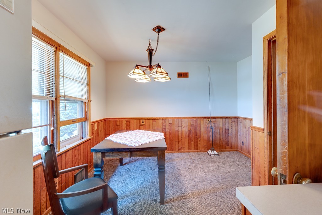 985 Carnegie Avenue Akron OH 44314