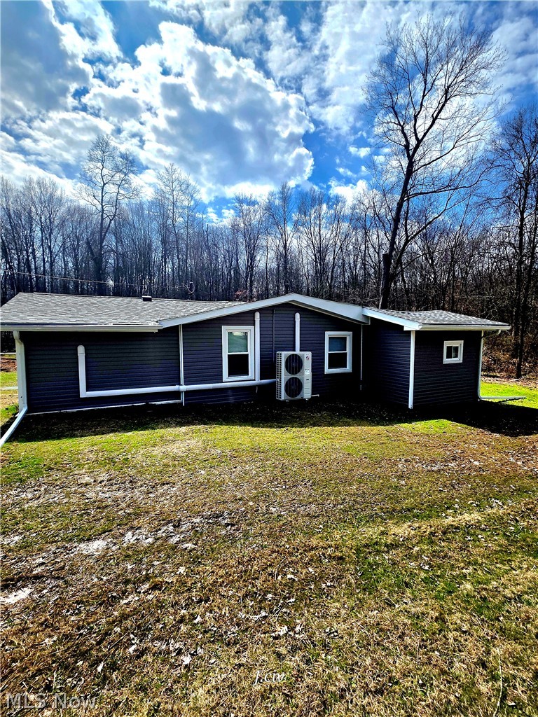 3698 Buena Vista Drive Hubbard OH 44425