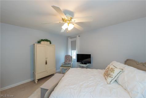9408 S Highland Avenue Garfield Heights OH 44125