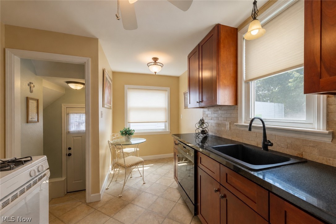9408 S Highland Avenue Garfield Heights OH 44125