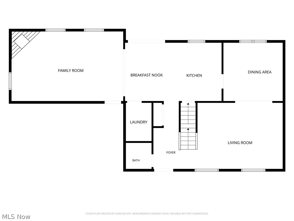 2681 Country Squire Street NW Uniontown OH 44685