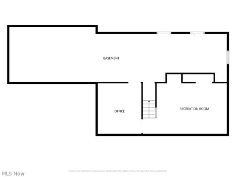 2681 Country Squire Street NW Uniontown OH 44685