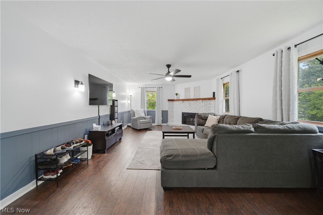 2681 Country Squire Street NW Uniontown OH 44685