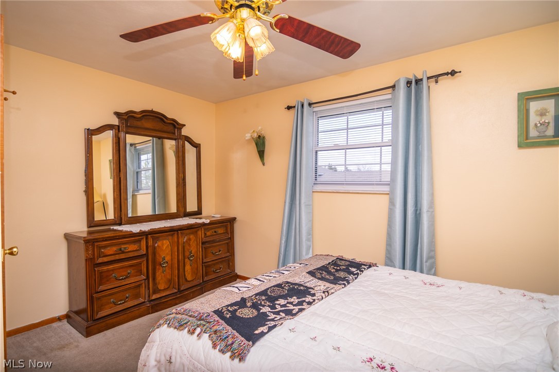 116 Rex Avenue Wintersville OH 43953