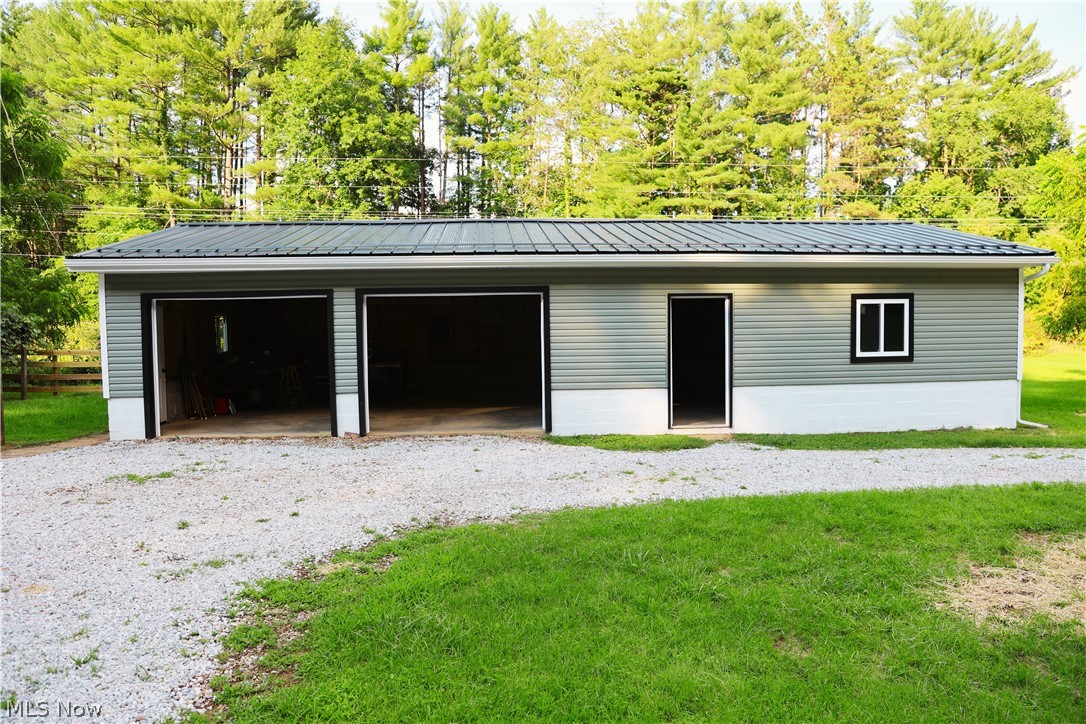 24981 Township Road 26 Road Coshocton OH 43812