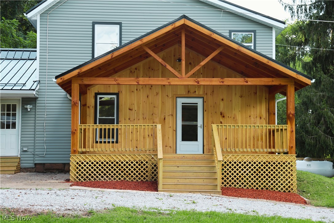 24981 Township Road 26 Road Coshocton OH 43812