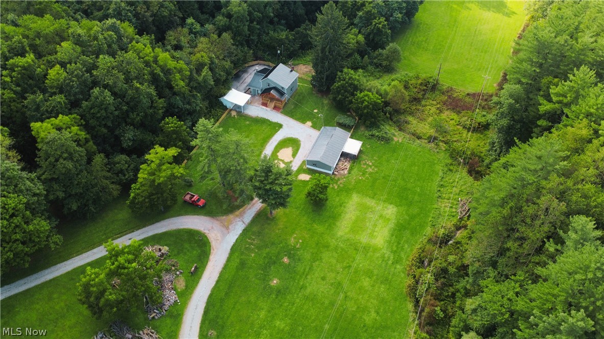 24981 Township Road 26 Road Coshocton OH 43812