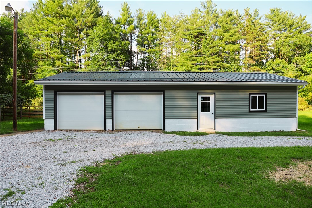 24981 Township Road 26 Road Coshocton OH 43812